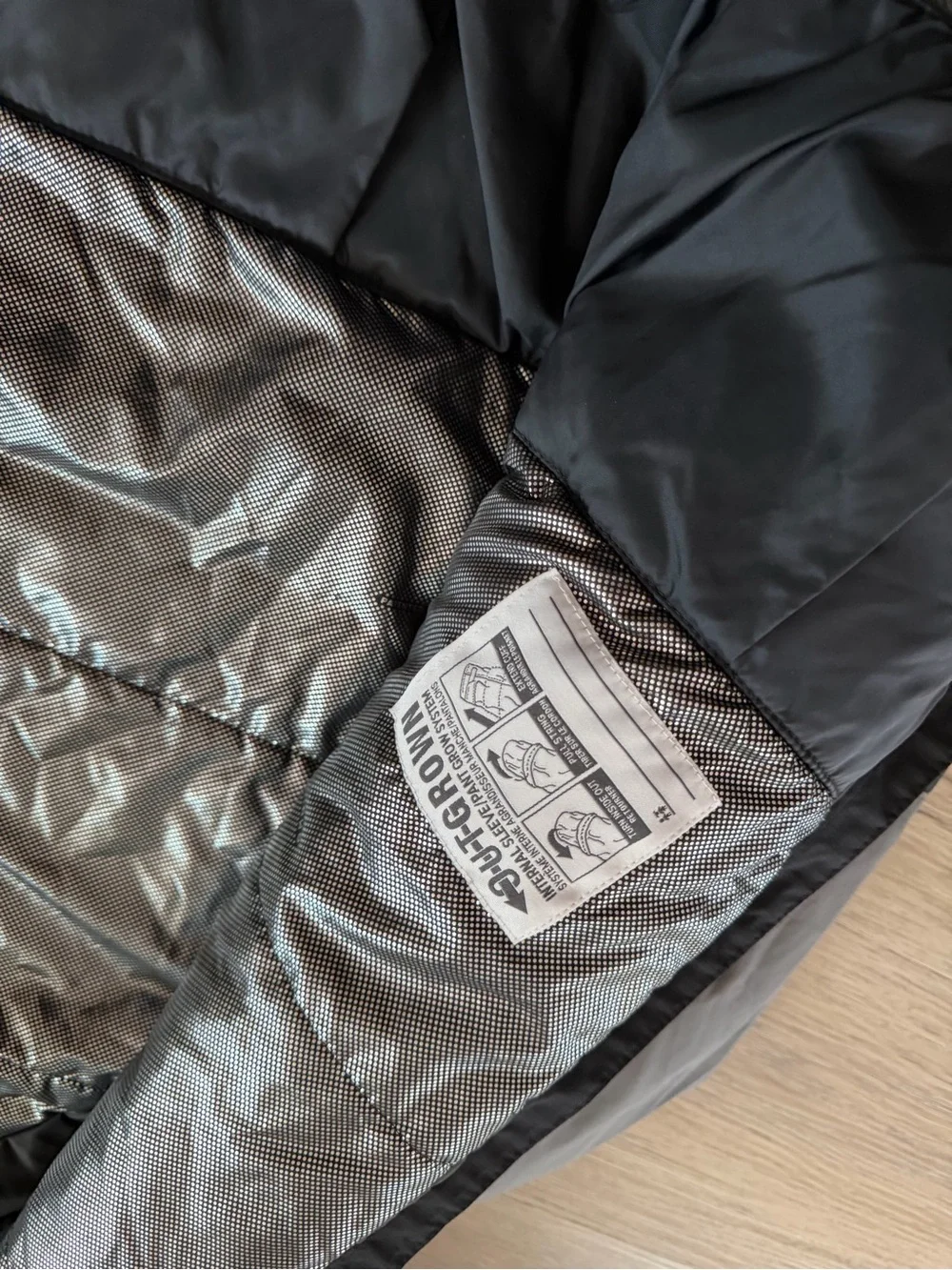 Columbia Kids Two-Tone Gray and Black Hooded Jacket